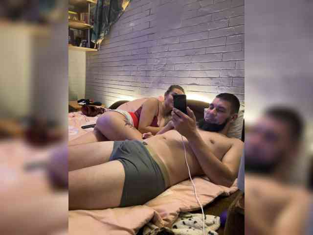 SweetCoople webcam