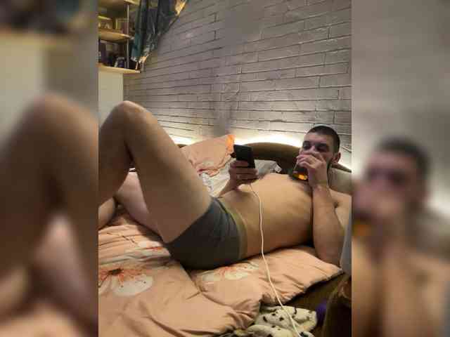 SweetCoople webcam