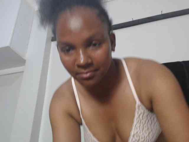 JollyMariez webcam