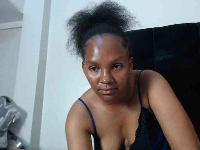 JollyMariez webcam