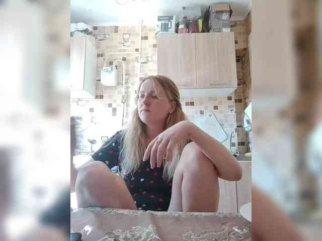 Alinkay Live Webcam on BongaCams
