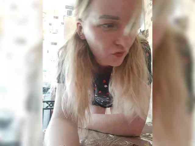 Alinkay Live Webcam on BongaCams