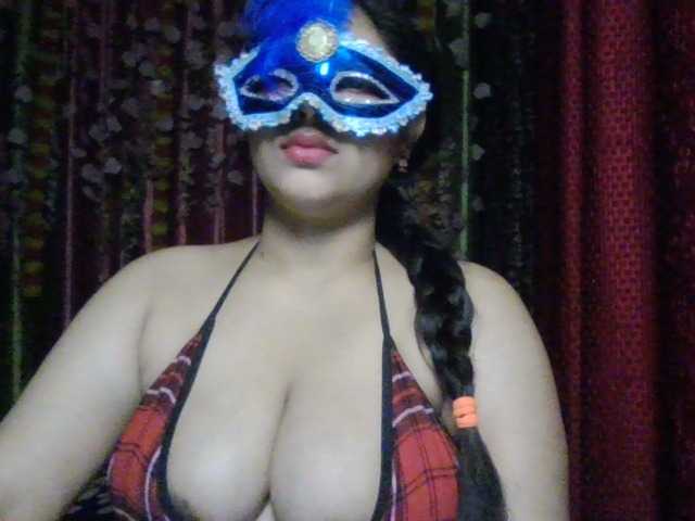 Naughtyladki's BongaCams show and profile