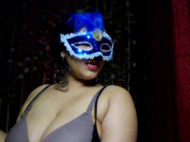 Naughtyladki's BongaCams show and profile