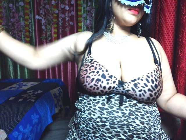 Naughtyladki's BongaCams show and profile