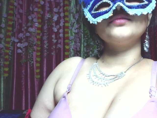 Naughtyladki's BongaCams show and profile