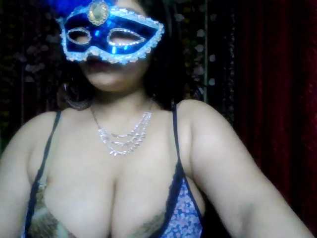 Naughtyladki's BongaCams show and profile