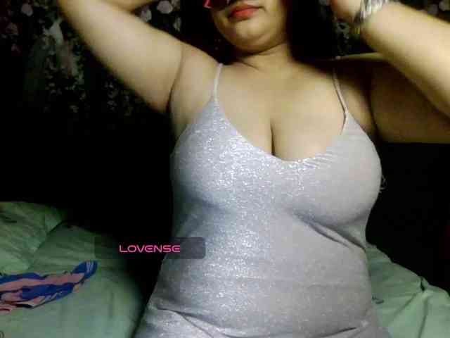 Naughtyladki webcam