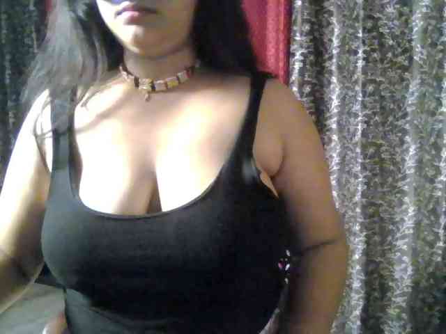Naughtyladki webcam