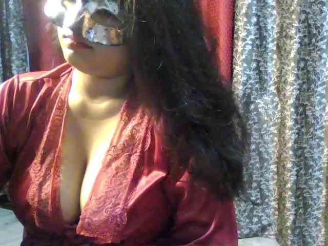 Naughtyladki webcam