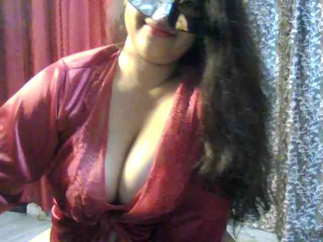 Naughtyladki webcam