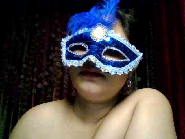 Naughtyladki Live Webcam on BongaCams