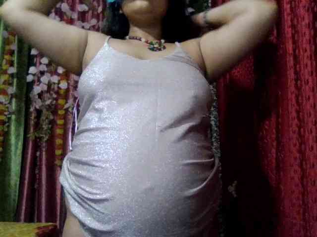 Naughtyladki Live Webcam on BongaCams