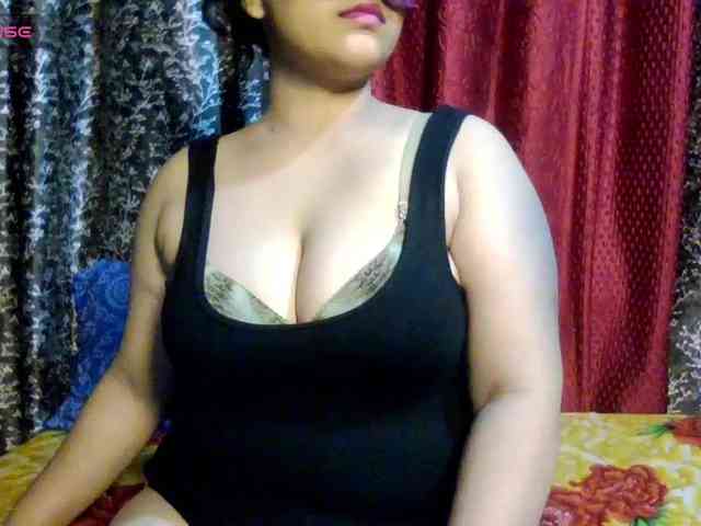 Naughtyladki webcam