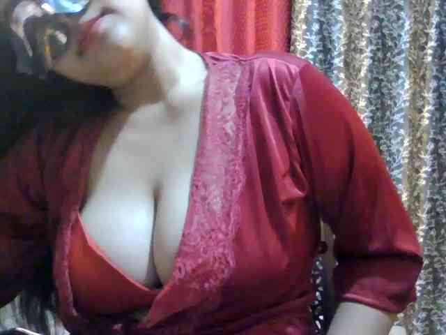 Naughtyladki webcam