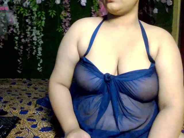 Naughtyladki webcam