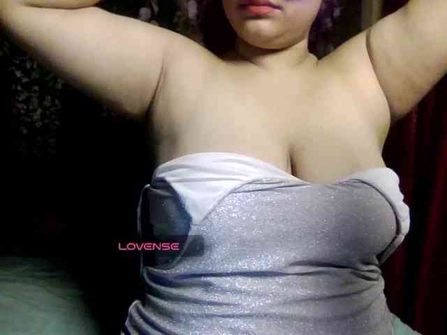 Naughtyladki webcam