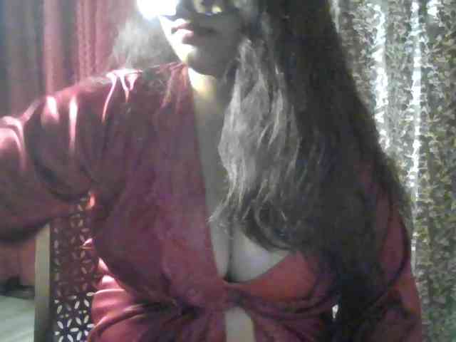Naughtyladki webcam