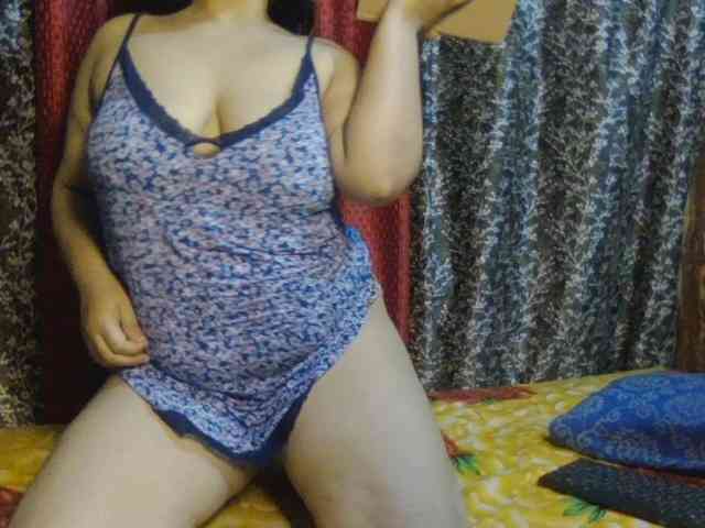 Naughtyladki webcam