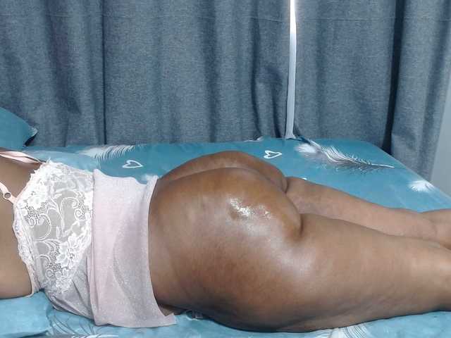 vicky94x's BongaCams show and profile