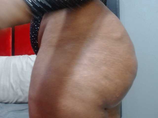 vicky94x's BongaCams show and profile