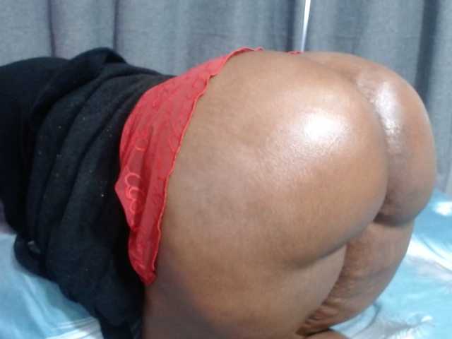 vicky94x's BongaCams show and profile