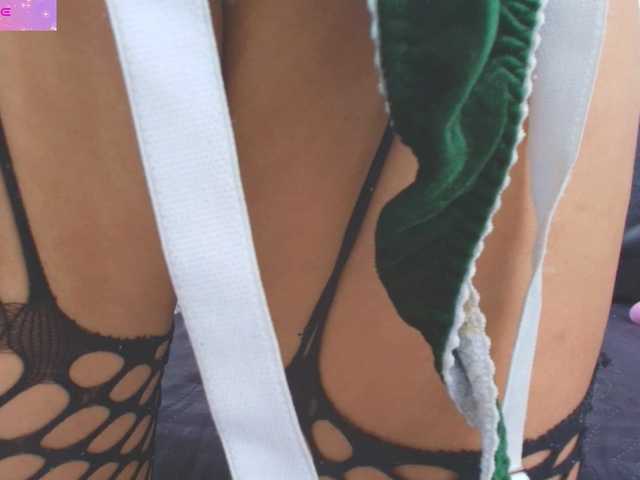 Daisy-Price's BongaCams show and profile