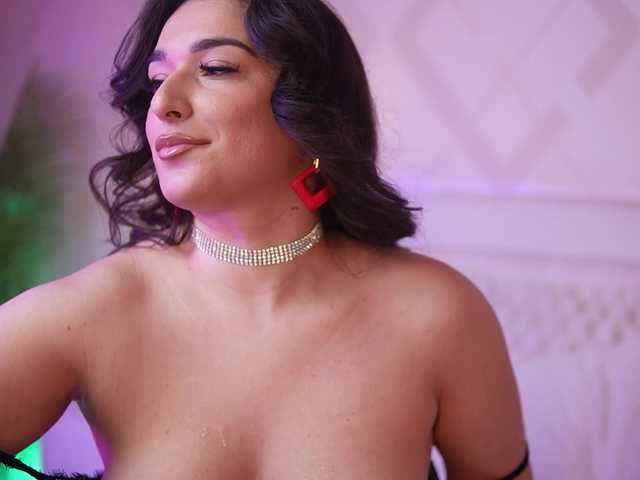 EmmaDallas's BongaCams show and profile