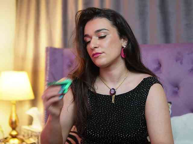 EmmaDallas EmmaDallas