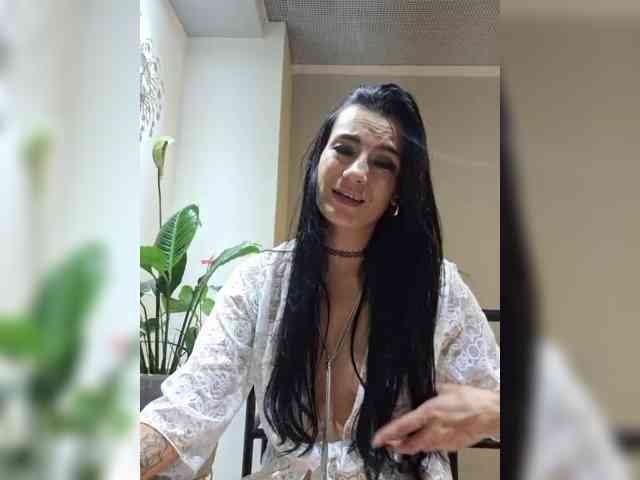MartinaLane webcam