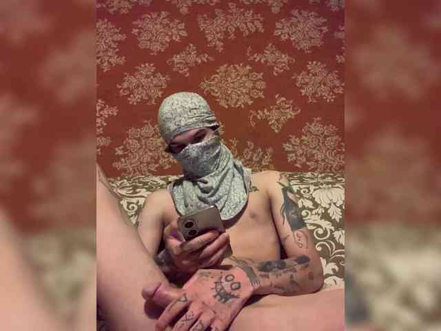 Foxxx12-1