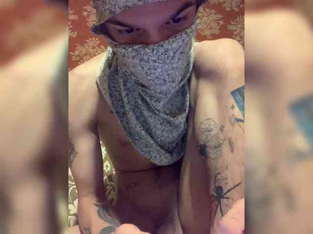Foxxx12-1