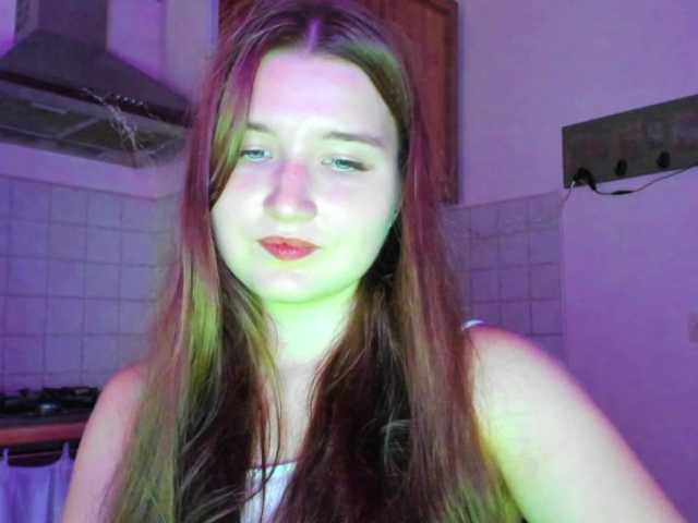  LilOrchid chat room