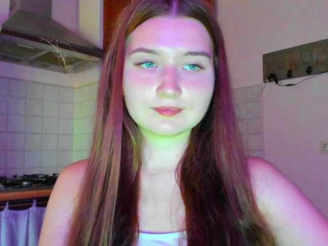  LilOrchid chat room
