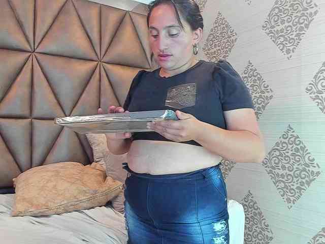 LauraYoselin webcam