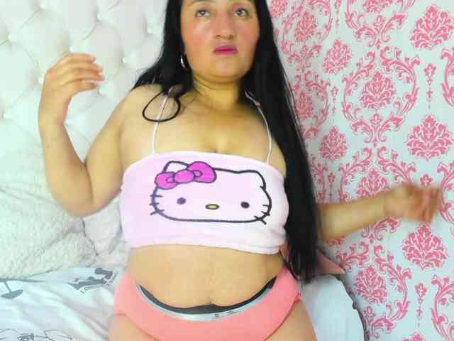 LauraYoselin webcam