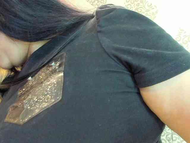 LauraYoselin webcam
