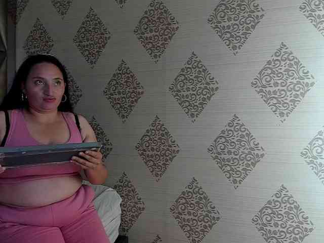 LauraYoselin webcam