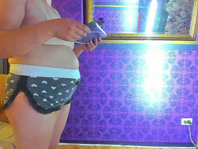 LauraYoselin webcam