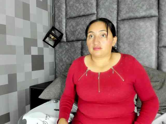 LauraYoselin webcam