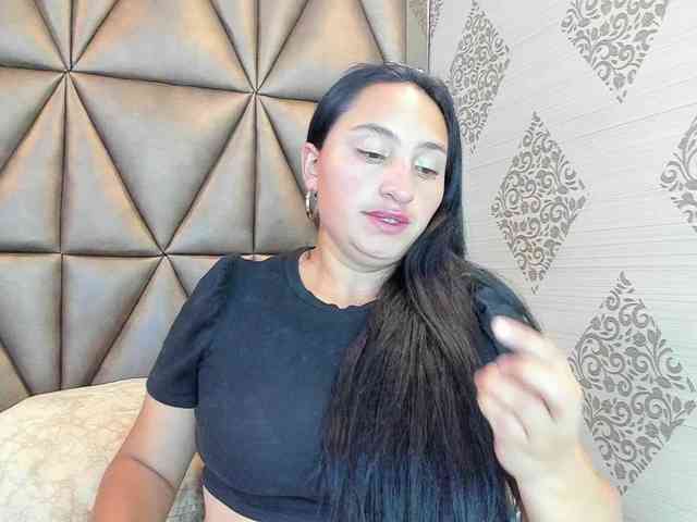 LauraYoselin webcam