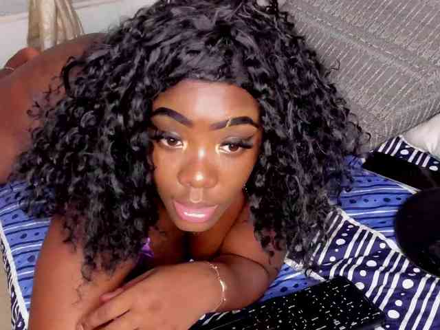 TANISHA-HILL webcam