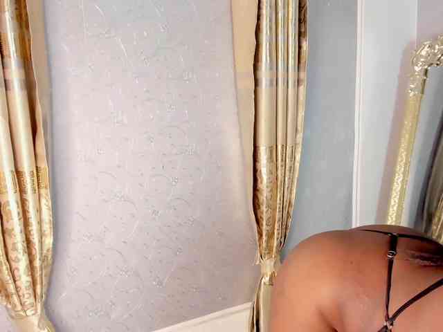 TANISHA-HILL webcam
