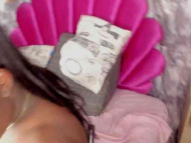 TANISHA-HILL webcam