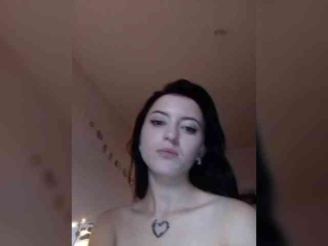 on line chat Asiaq
