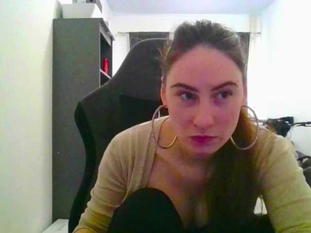 Sinner-5's BongaCams show and profile