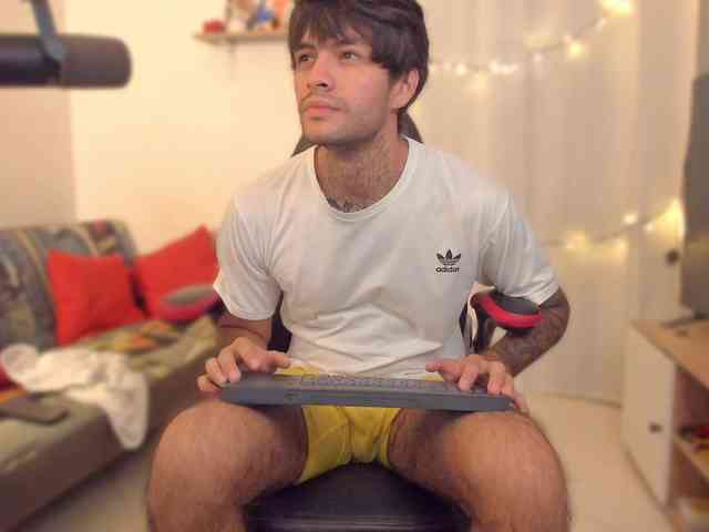 justinstark Live Webcam on BongaCams