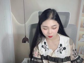 Strawberry18 Porn Show