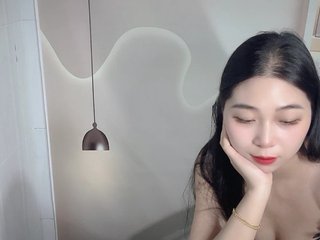 Strawberry18 Porn Show