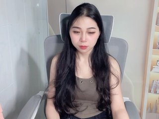 Strawberry18 Porn Show